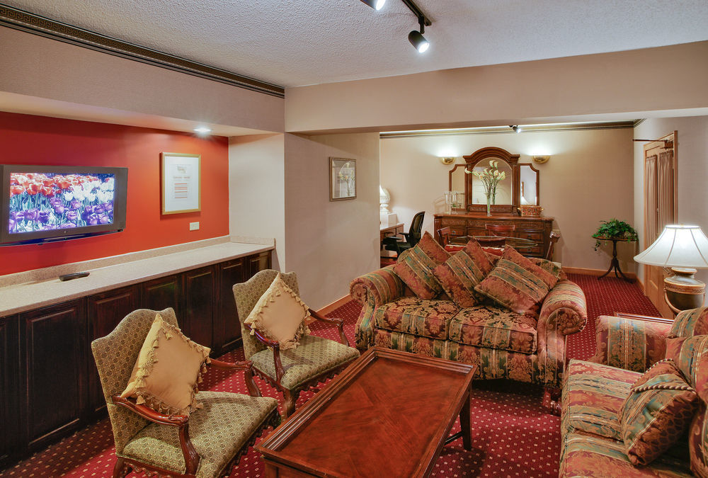 Renaissance Chicago Glenview Suites Hotel Bilik gambar